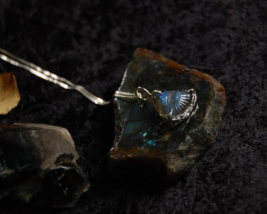 Third Eye Talisman // Labradorite