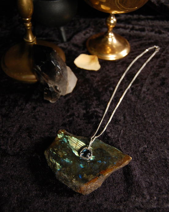 Thoth Amulet // London Blue Topaz