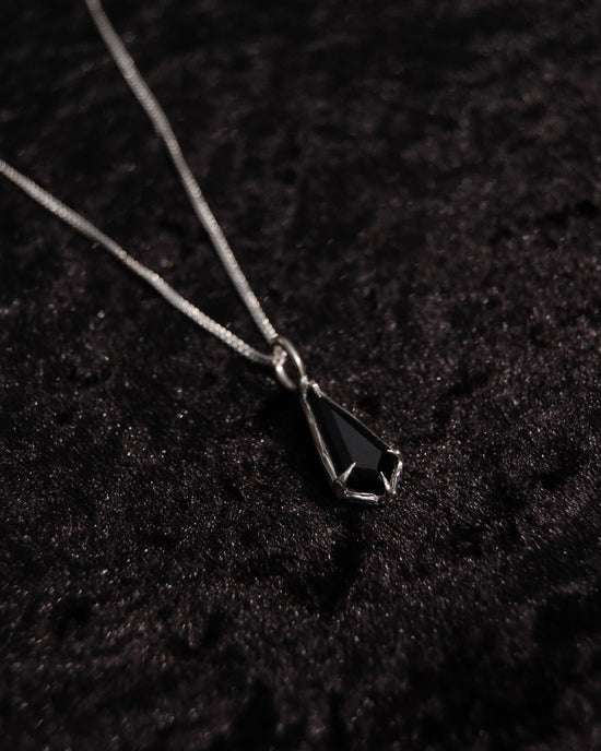 Lilith Talisman // Black Spinel