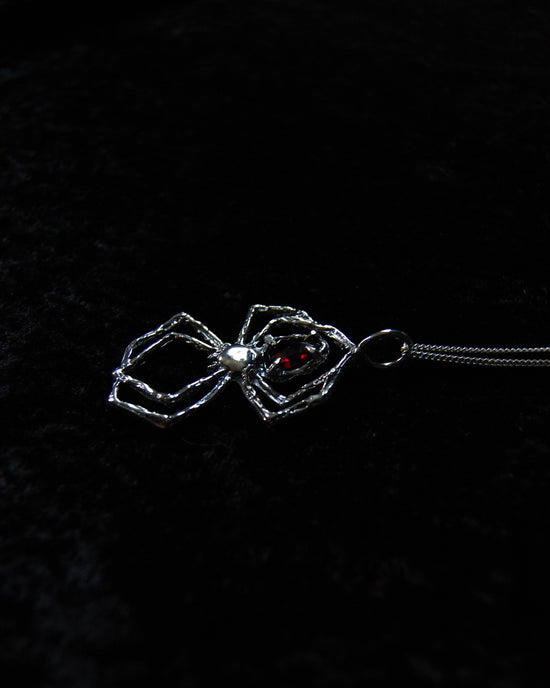 Weaver Talisman // Rhodolite Garnet